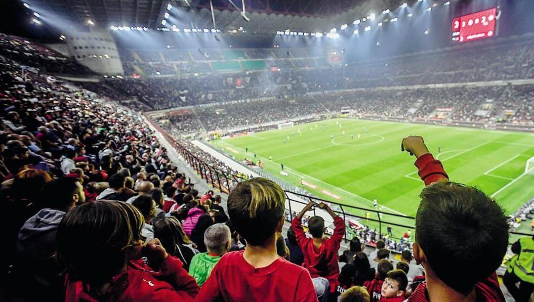 Il pubblico a San Siro. LaPresse 